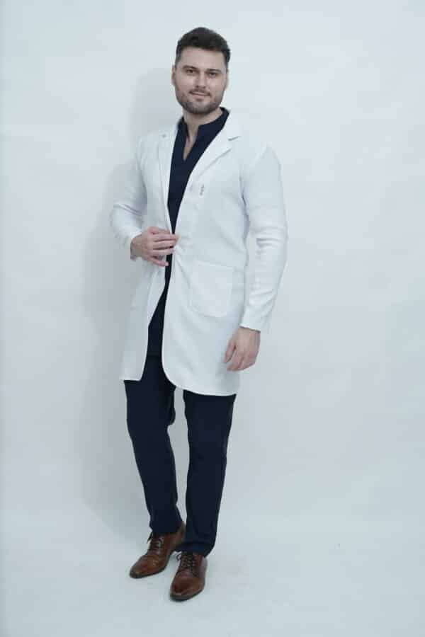 WHITE LONG COAT FOR DOCTORS