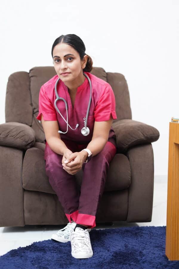 WOMEN SCRUBS